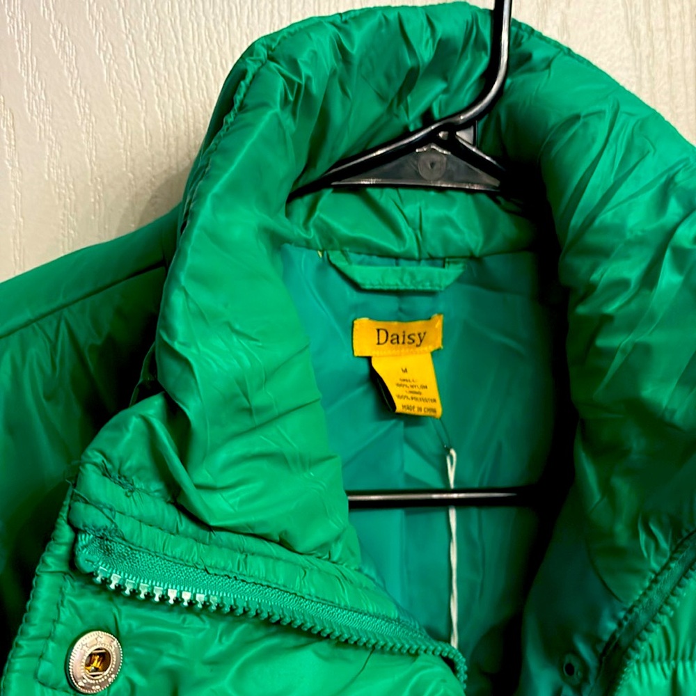 Patent cropped puffer jacket